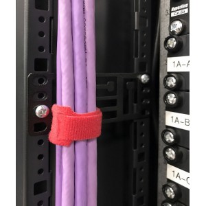 Hyperline PMR-1U-TM-RAL9005 Кронштейн 1U, Т-пазы и с перфорацией под крепеж типа монетка, цвет черный RAL9005 (8 шт. в комплекте) Hyperline PMR-1U-TM-RAL9005 Кронштейн 1U, Т-пазы и с перфорацией под крепеж типа монетка, цвет черный RAL9005 (8 шт. в комплекте)