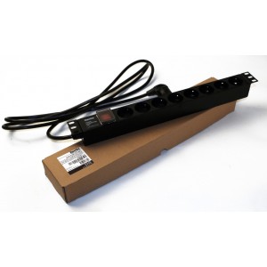 Hyperline SHE19-8SH-S-2.5EU Блок розеток для 19 шкафов, горизонтальный, 8 розеток Schuko, выключатель с подсветкой, кабель питания 2.5м (3х1.5мм2) с вилкой Schuko 16A, 250В, 482.6x44.4x44.4мм (ШхГхВ), корпус алюминий, черный Hyperline SHE19-8SH-S-2.5EU Блок розеток для 19 шкафов, горизонтальный, 8 розеток Schuko, выключатель с подсветкой, кабель питания 2.5м (3х1.5мм2) с вилкой Schuko 16A, 250В, 482.6x44.4x44.4мм (ШхГхВ), корпус алюминий, черный